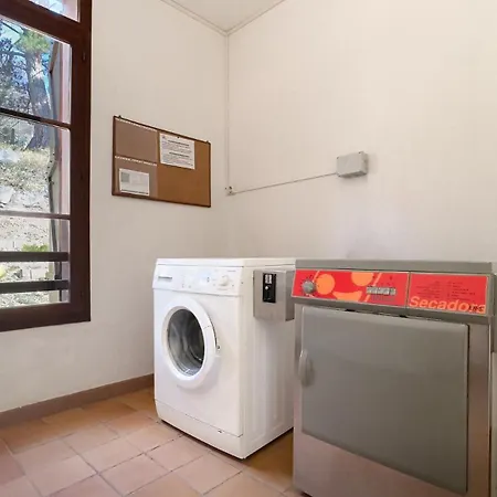 Cal Esquirol Apartment