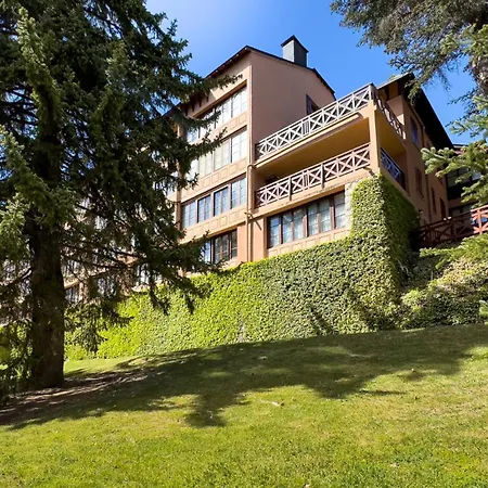Cal Esquirol Apartment